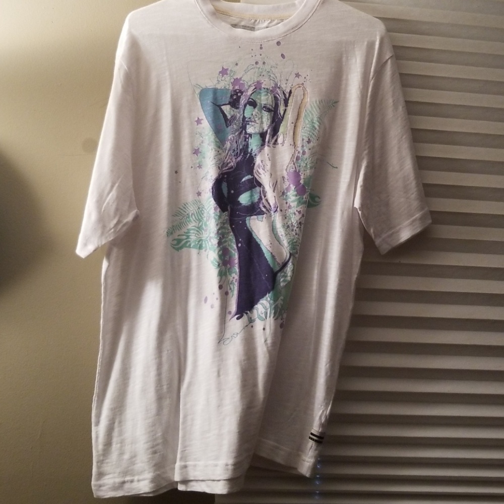 White tshirt
